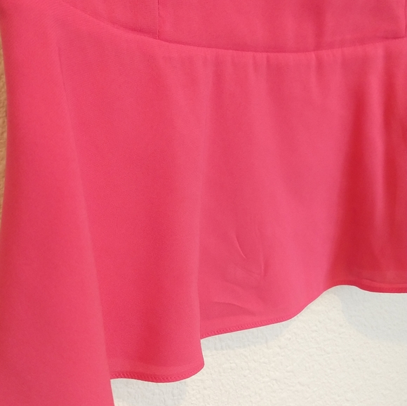 Express | Pink Ruffle Blouse - Picture 7 of 8